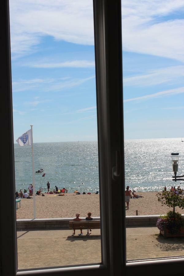 Beau Rivage Apartment ลาทัวบาลล์ ภายนอก รูปภาพ
